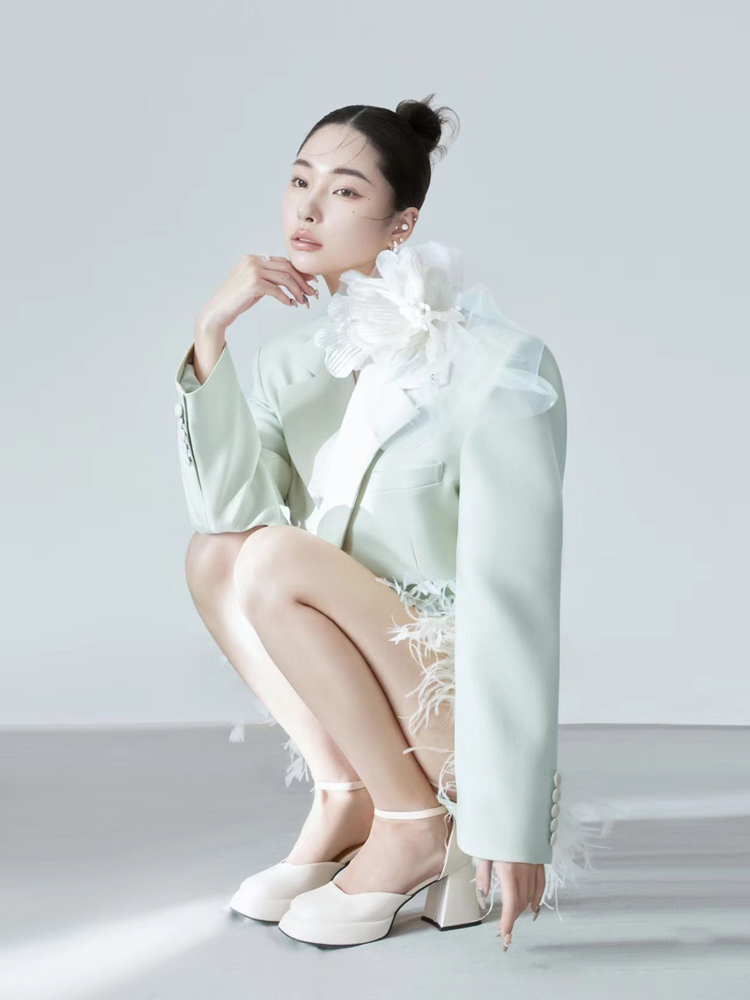 Ethnic Fashion Images - Green Ostrich Feather Suit 2026 New