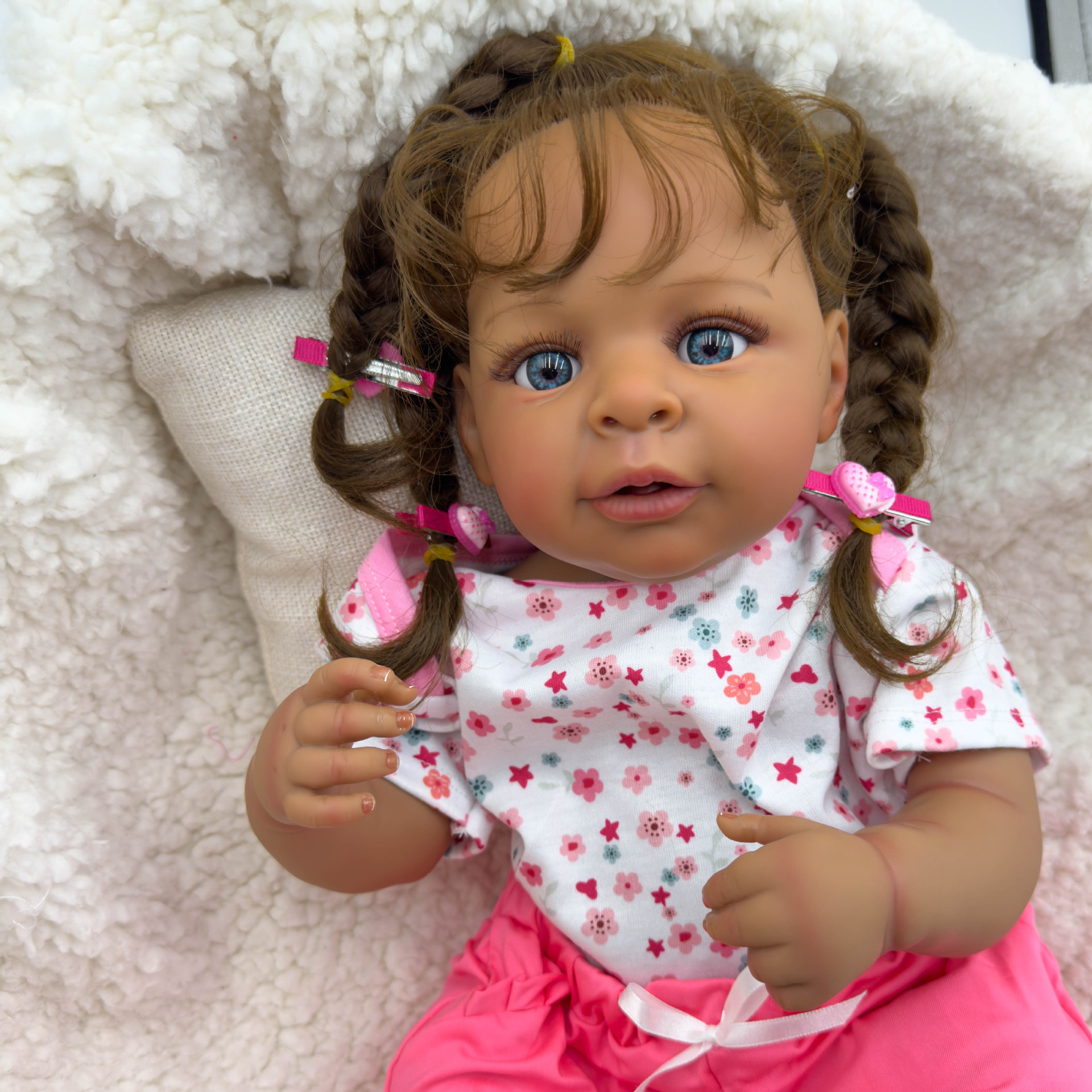 Dark Skin Jaylan bebe Doll Reb - đánh giá và giá Ethnic Fashion Girls