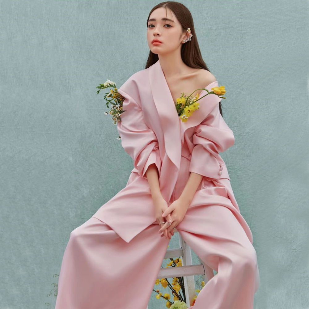 New Ladies' Suit Set for Studi - đánh giá và giá Ethnic Fashion Images