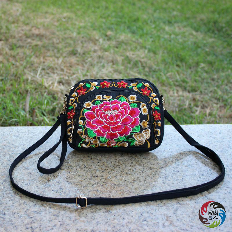 Ethnic Style Embroidered Canva - đánh giá và giá Ethnic Fabric